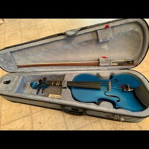 Blue violin